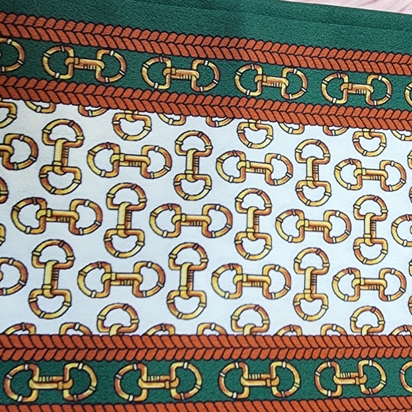 Chain Link Print Scarf 58 inches long - Picture 9 of 9